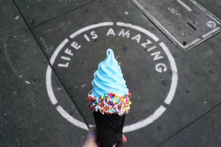 A Scoop of Happiness: 10 Must-Try Ice Cream Flavors at 51 Rainbow Icecream