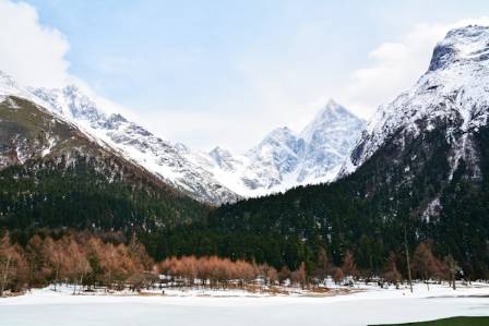 5. Reise gjennom verdens majestetiske snødekte fjell