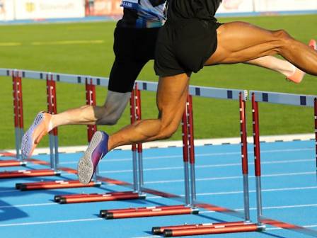 LIU Xiang: China's hurdling star at 20